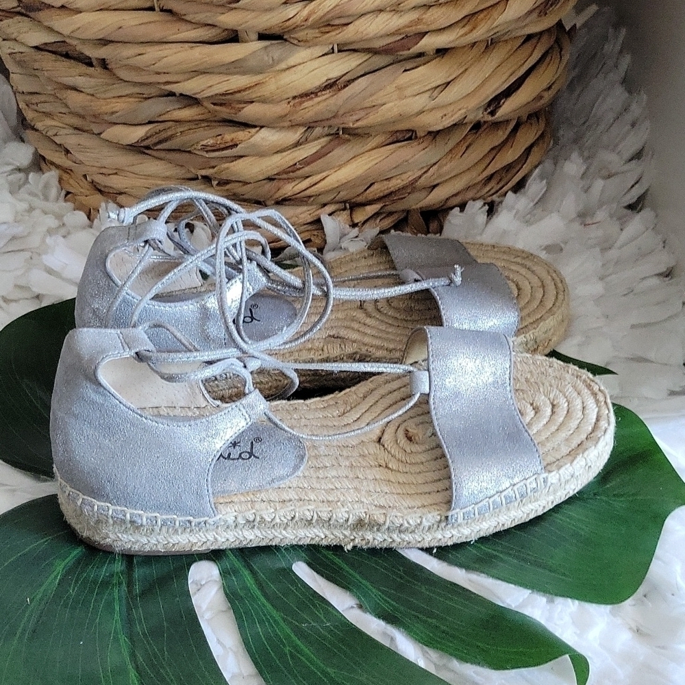 SPLENDID women's silver fernanda espadrille lace up sandals size 8.5